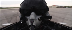 Warbird-Pilot-Behind-the-Visor