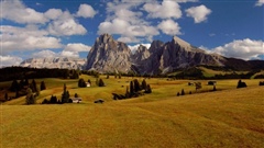 Autumn-in-the-Dolomites