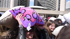 International-Pillow-Fight-Day-2015---Toronto